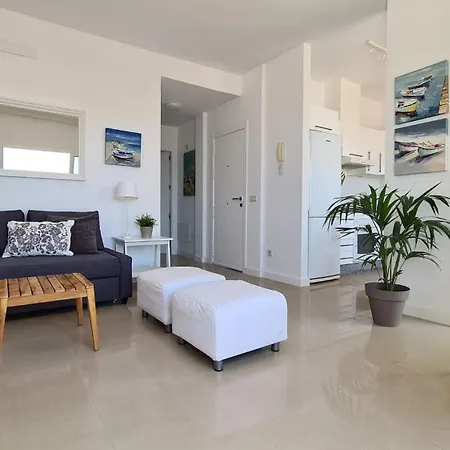 아파트 Charco Terrace - Central & Cozy Apartment