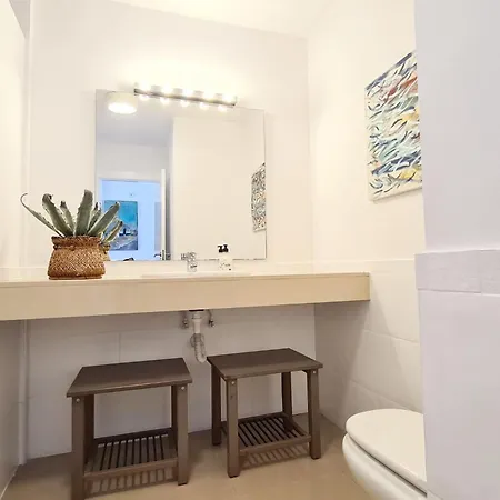 아파트 Charco Terrace - Central & Cozy Apartment *